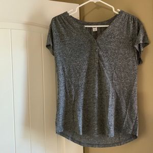 Old Navy Grey Henley Short Sleeve Top in size small
